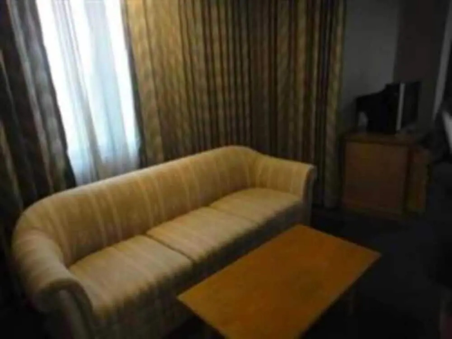 Mukdahan Grand Hotel