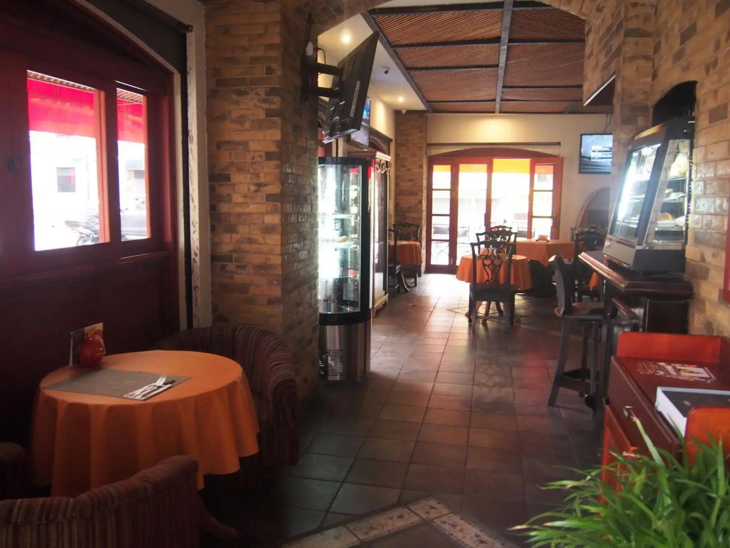 Clarion Hotel Amon Plaza