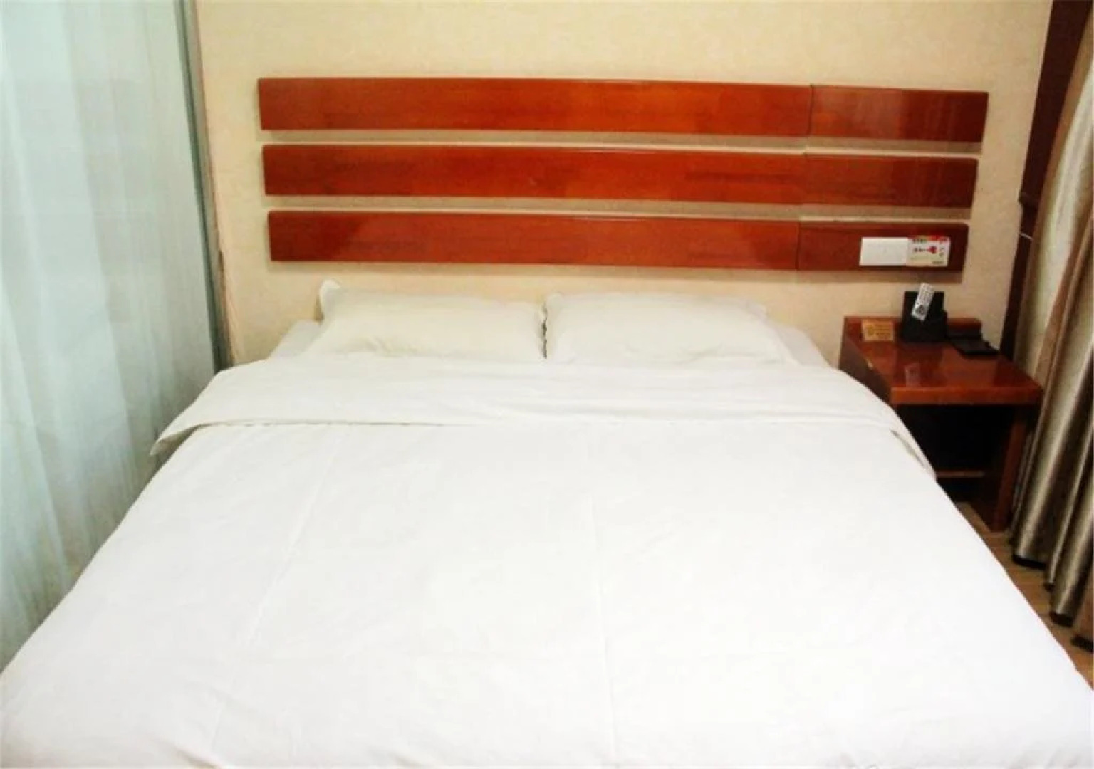 Jiatai Business Hotel