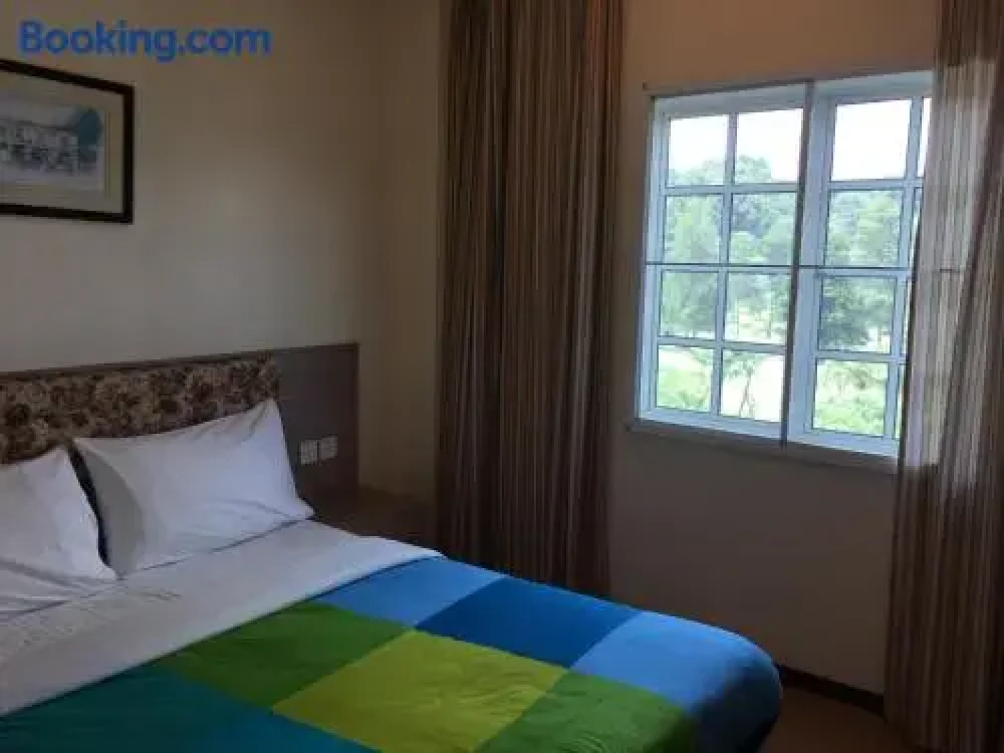 CH Green Stay Resort Apartment