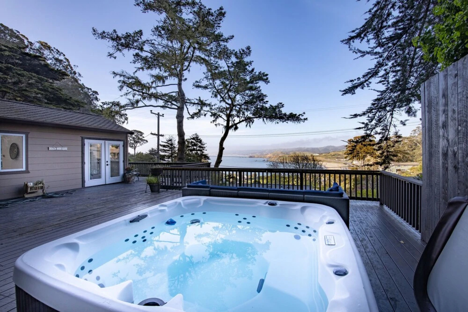 Marbella Lane Pedro Point Beach House with Hot Tub