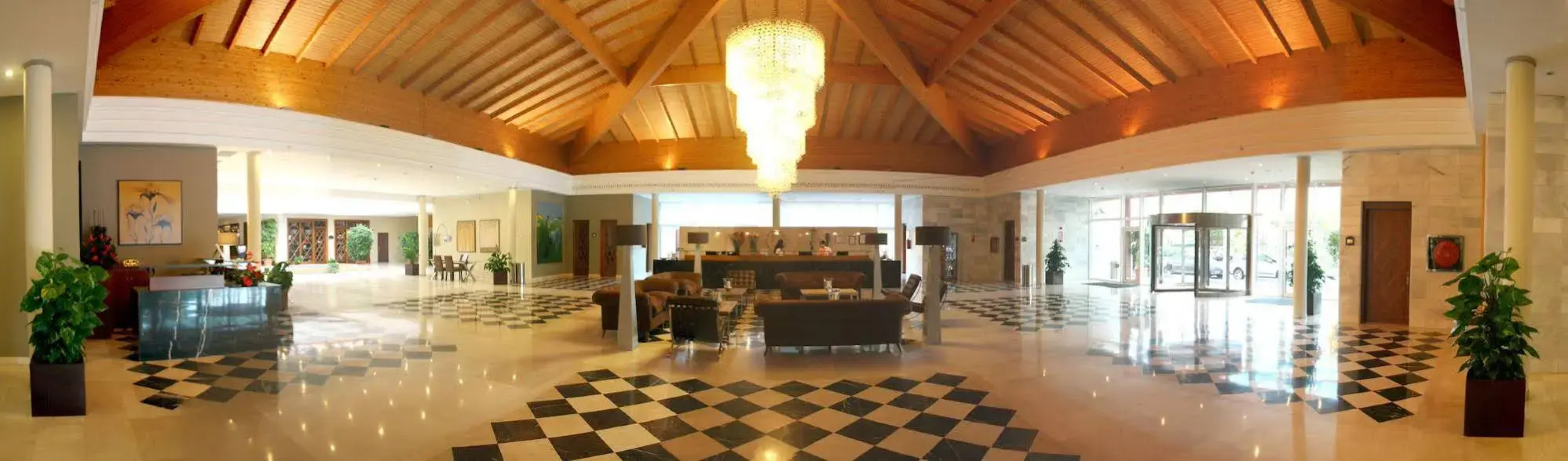 Hotel Spa Valentin Sancti Petri