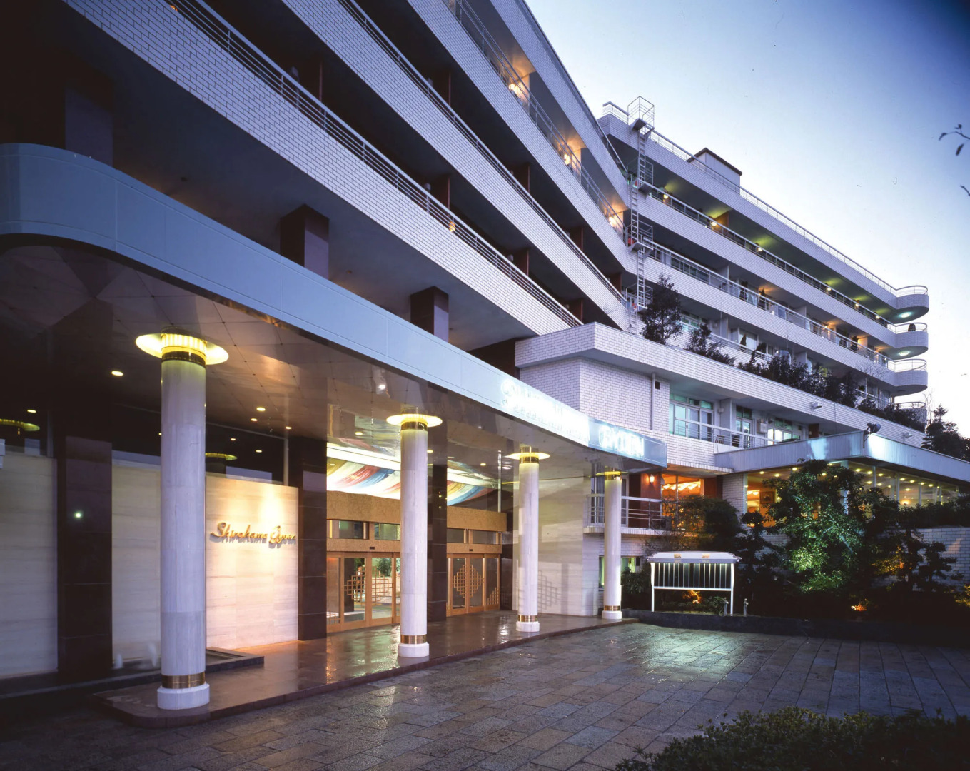 Ooedo Onsen Monogatari Premium Shirahama Gyoen