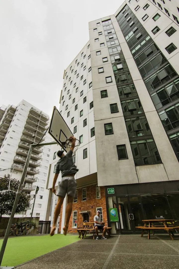 Campus Summer Stays - Wellesley Apartments