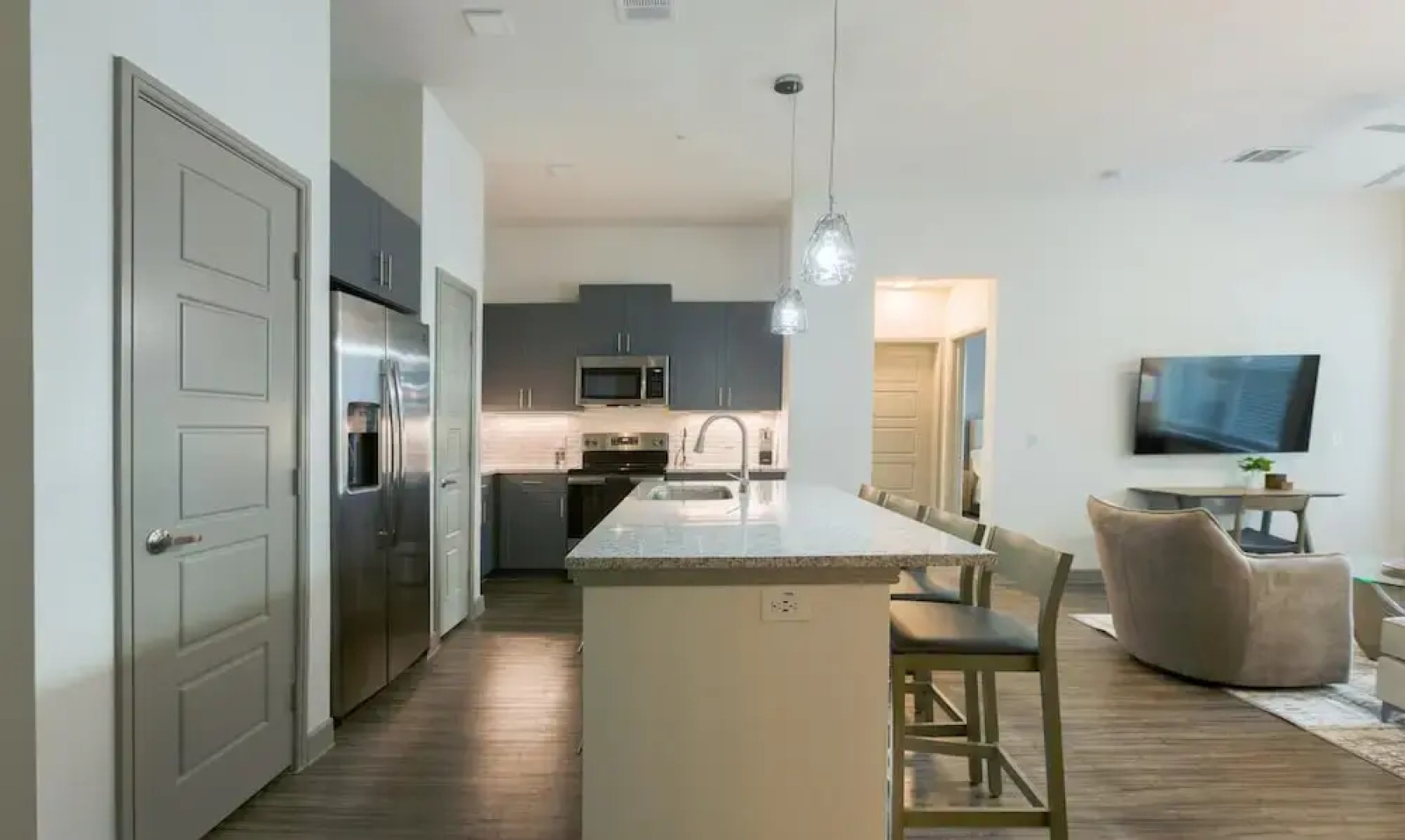 Landing Modern Apartment With Amazing Amenities Id6390