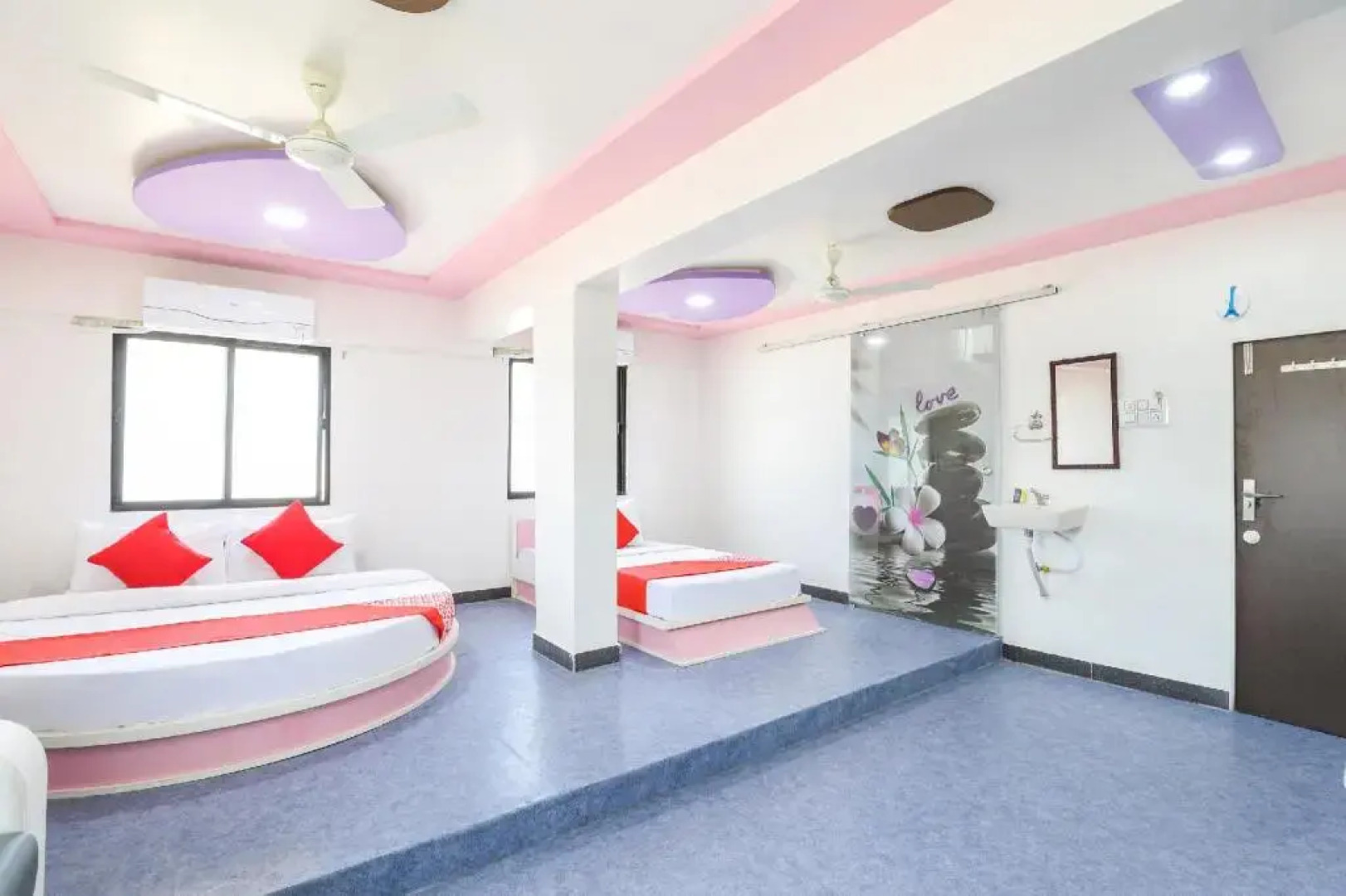 Hotel Jet Inn by OYO Rooms
