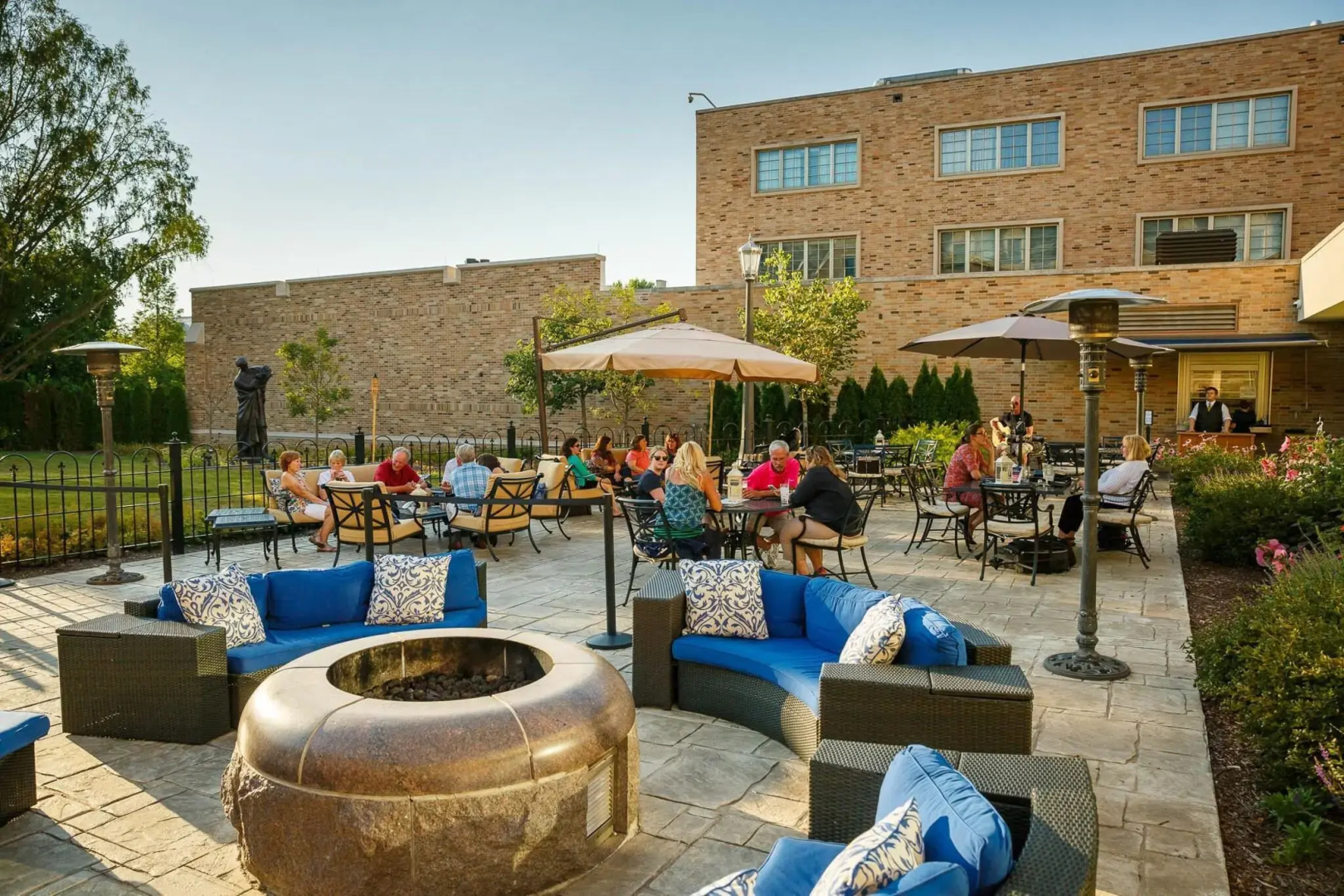 Morris Inn