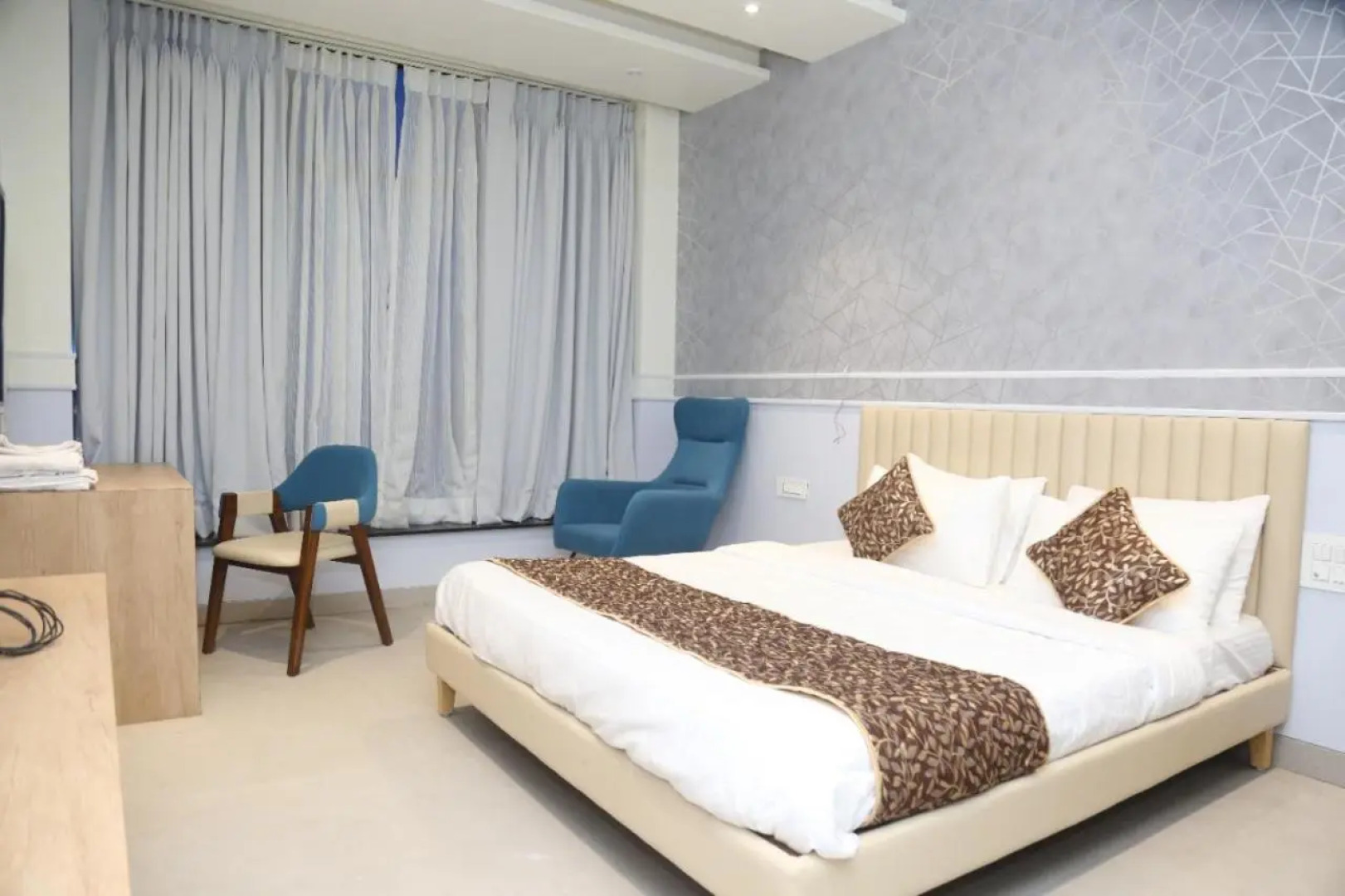 Hotel Poonam Residency