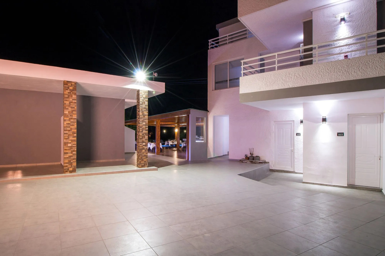 Essential Summer - Adults only