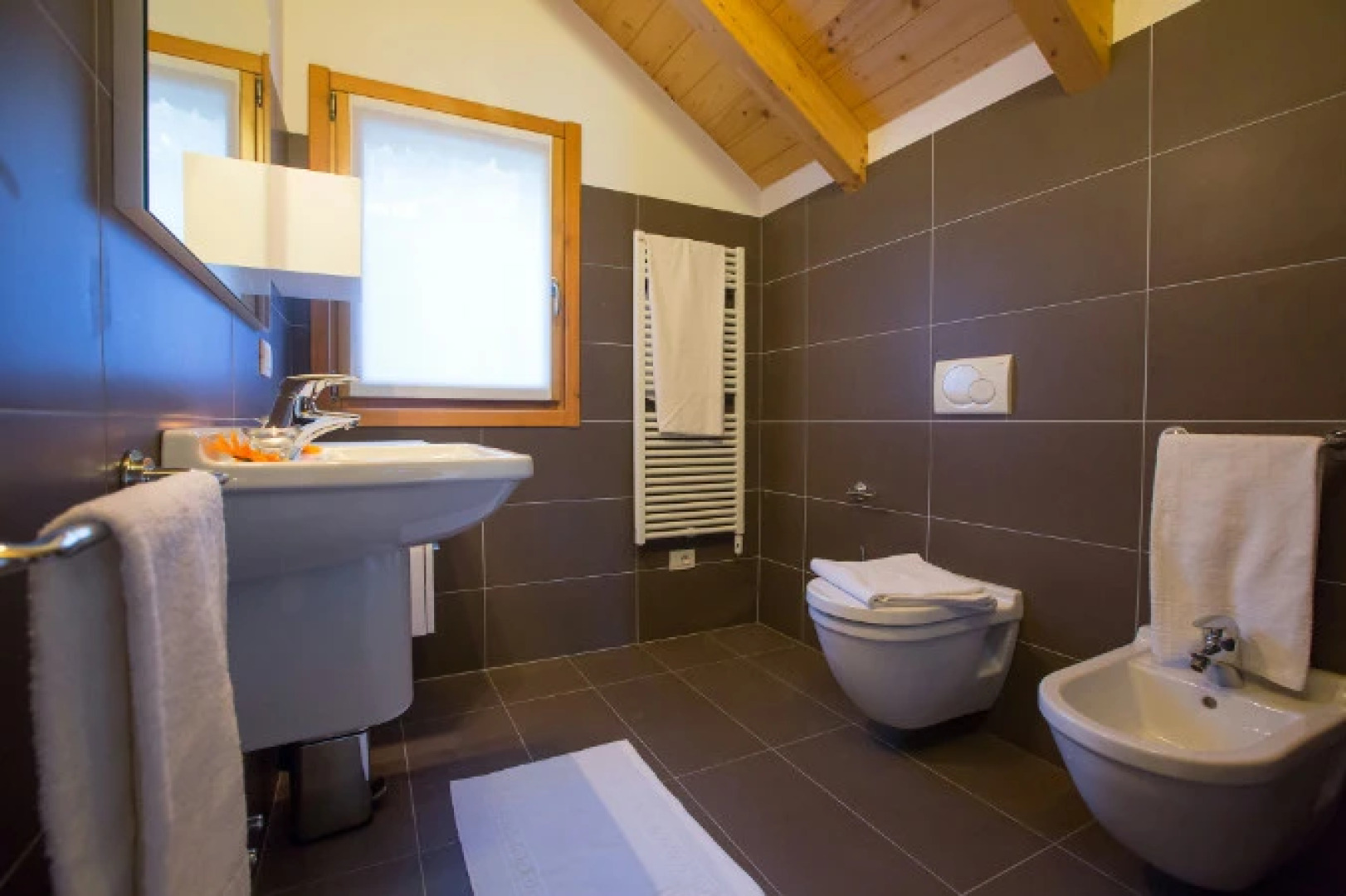 Paradiso del Lago T4