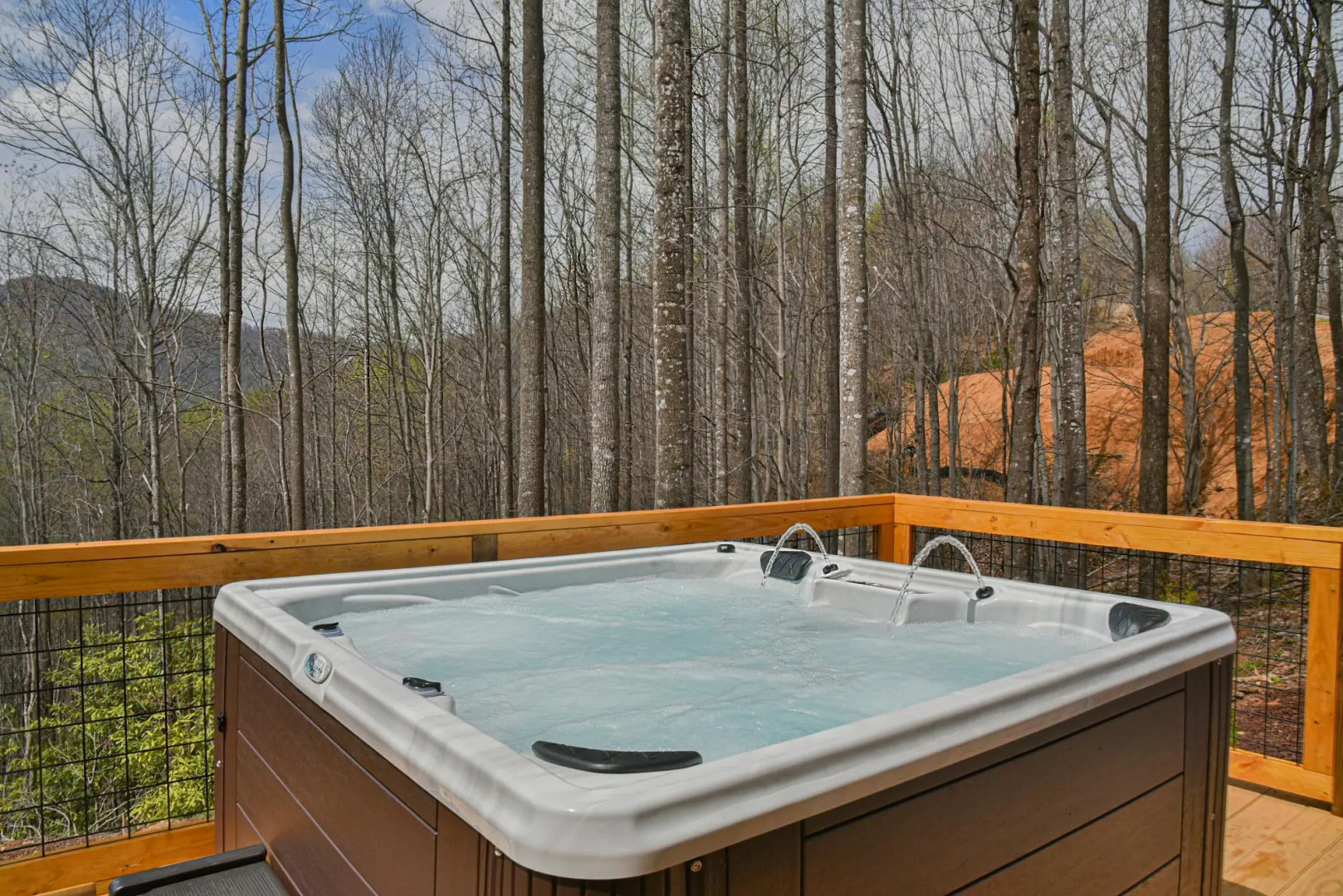 Arcadia Falls Retreat