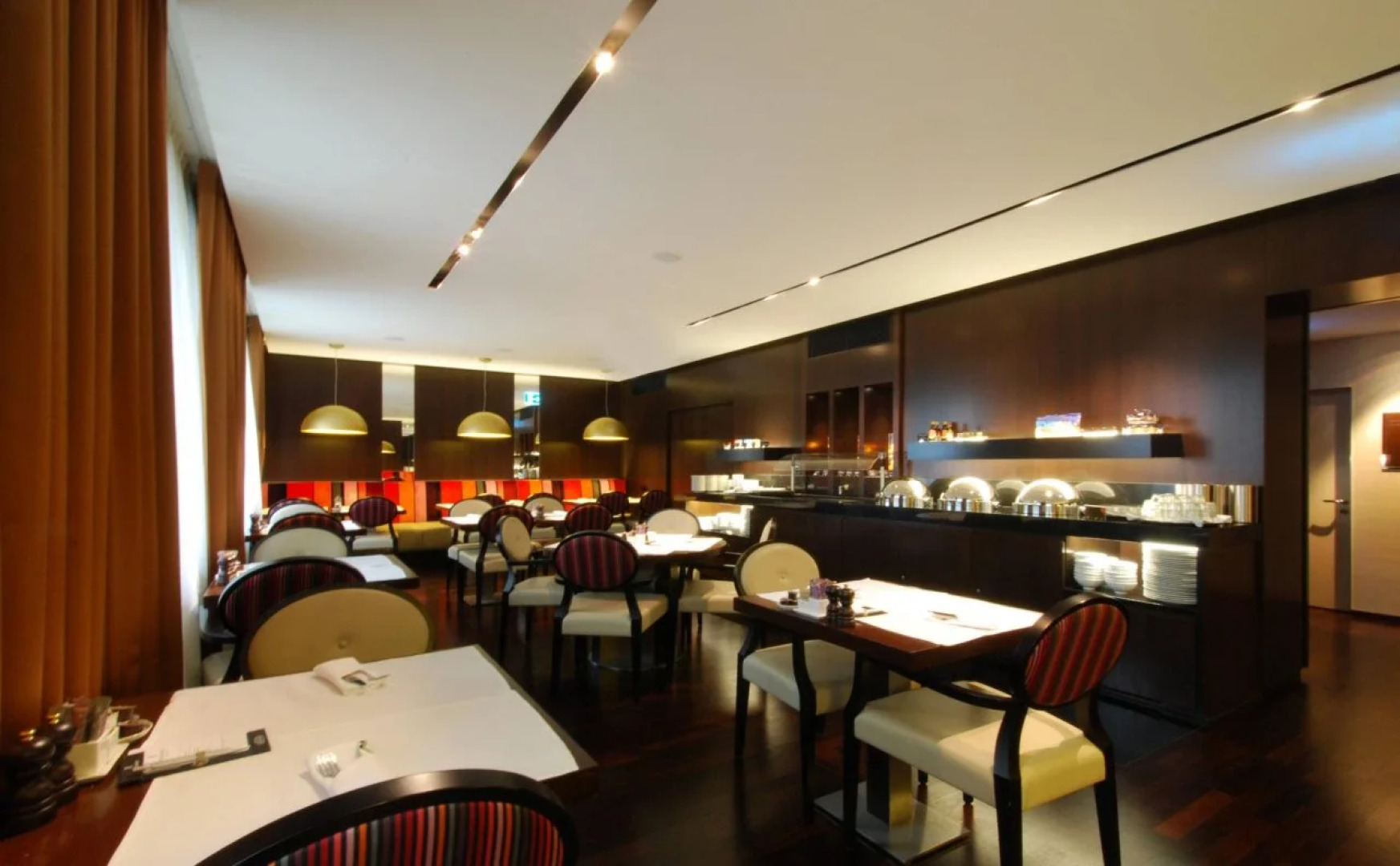 Renaissance Lucerne Hotel