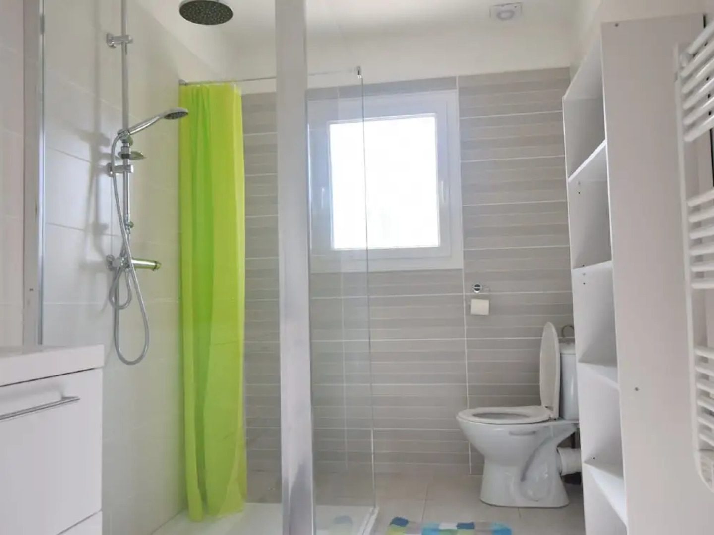 Modern Villa in Thueyts with Swimming Pool