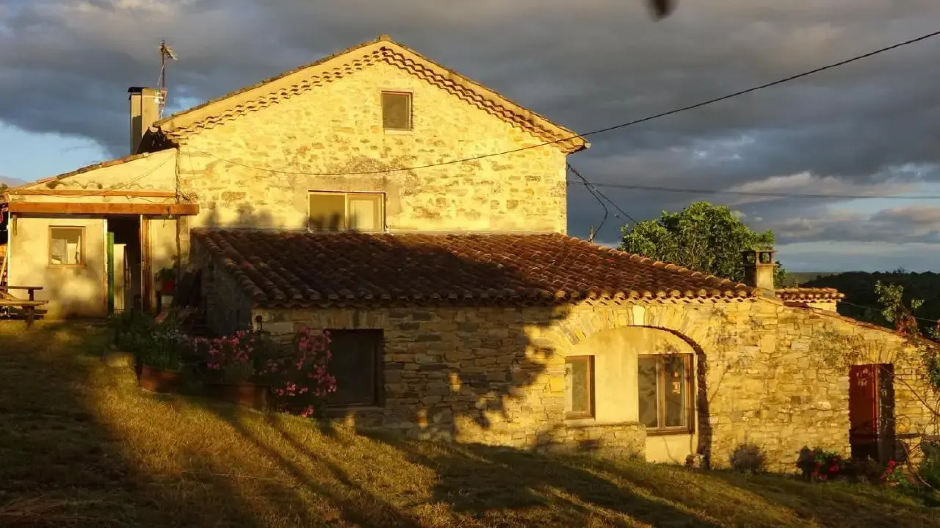 Lespine-10 min Caverne Pont d'Arc