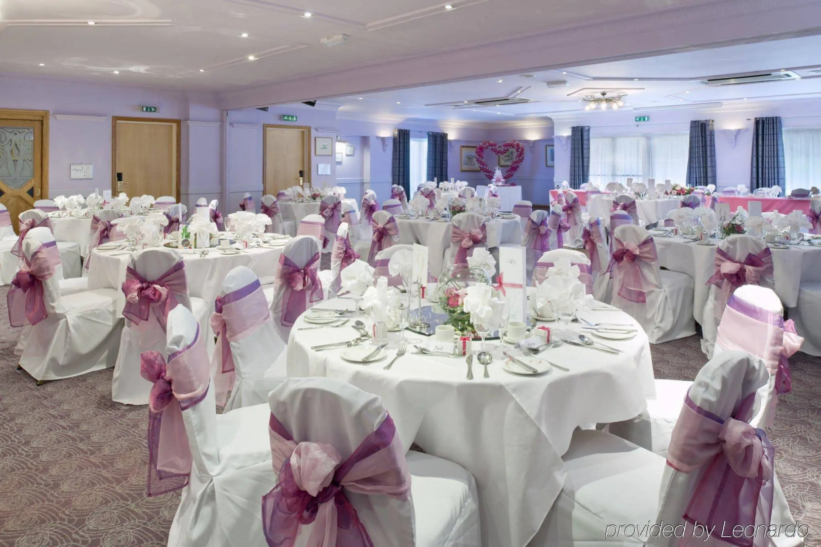 Holiday Inn A55 Chester West by IHG