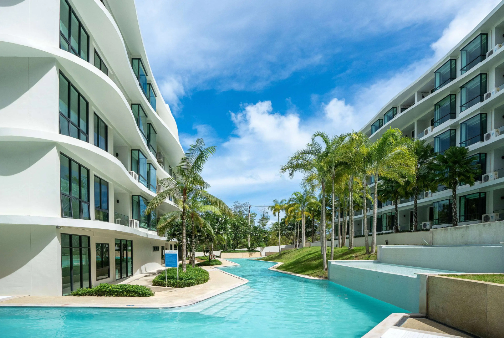 Отель Wyndham La Vita Rawai Phuket