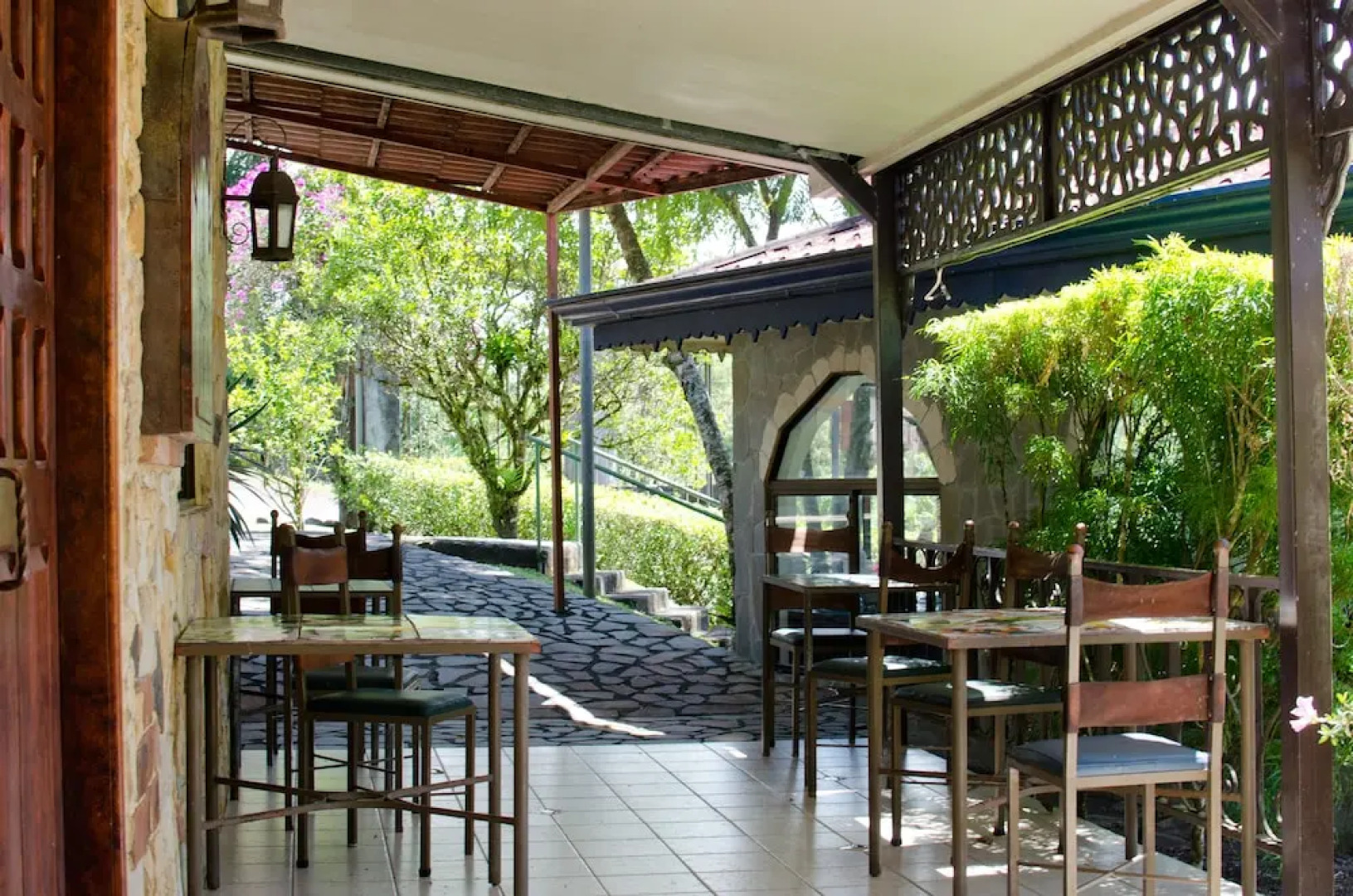 Gingerbread Hotel and Restaurant