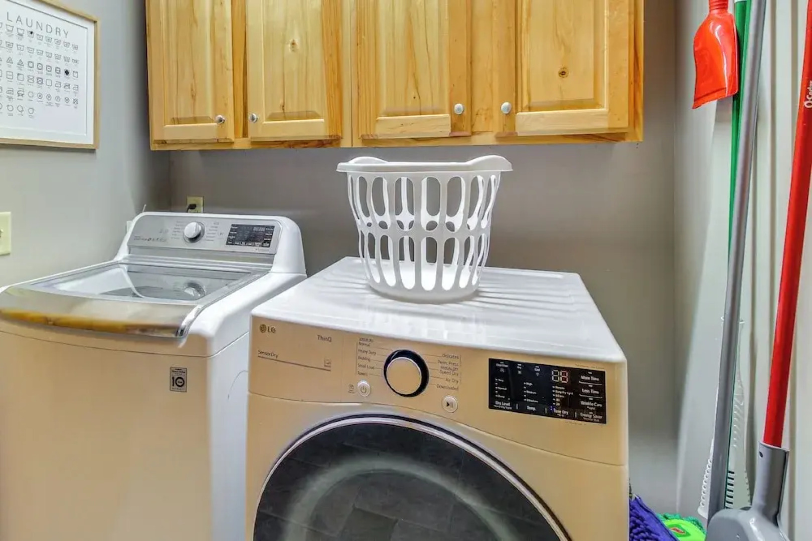 Ellijay Cabin w/ Hot Tub & Mountain Views