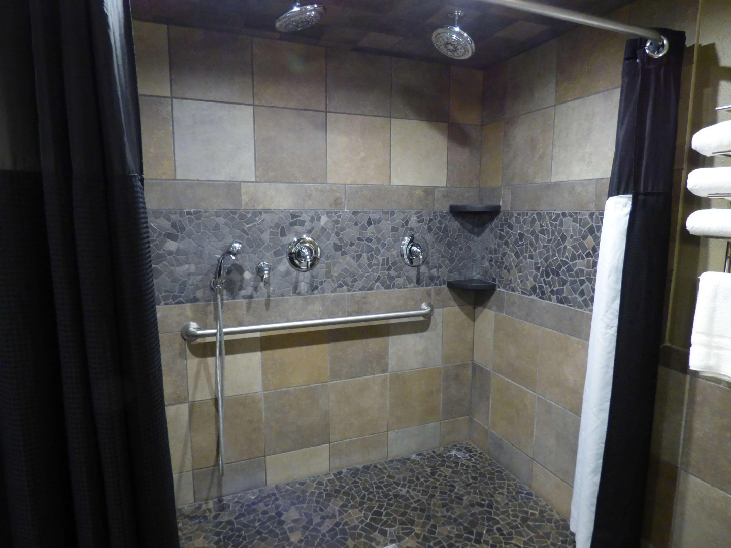 Best Western Plus Longbranch Hotel & Convention Center