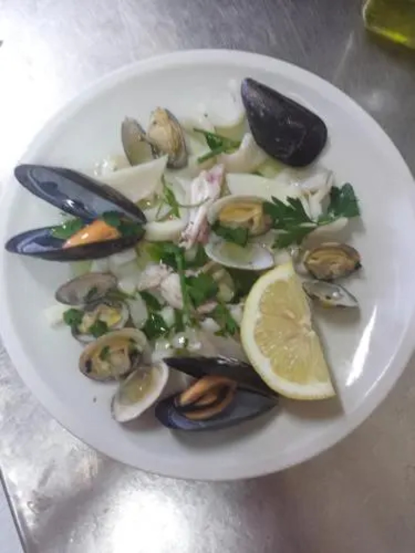 La Dea DellAbbondanza