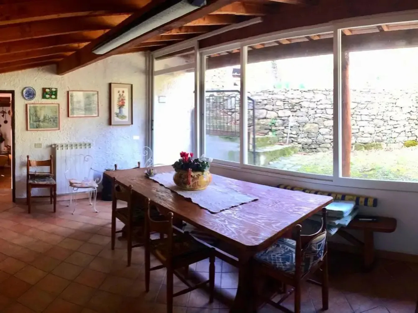 Rustic Home in the Countryside for a Holiday Full of Relaxation and Privacy