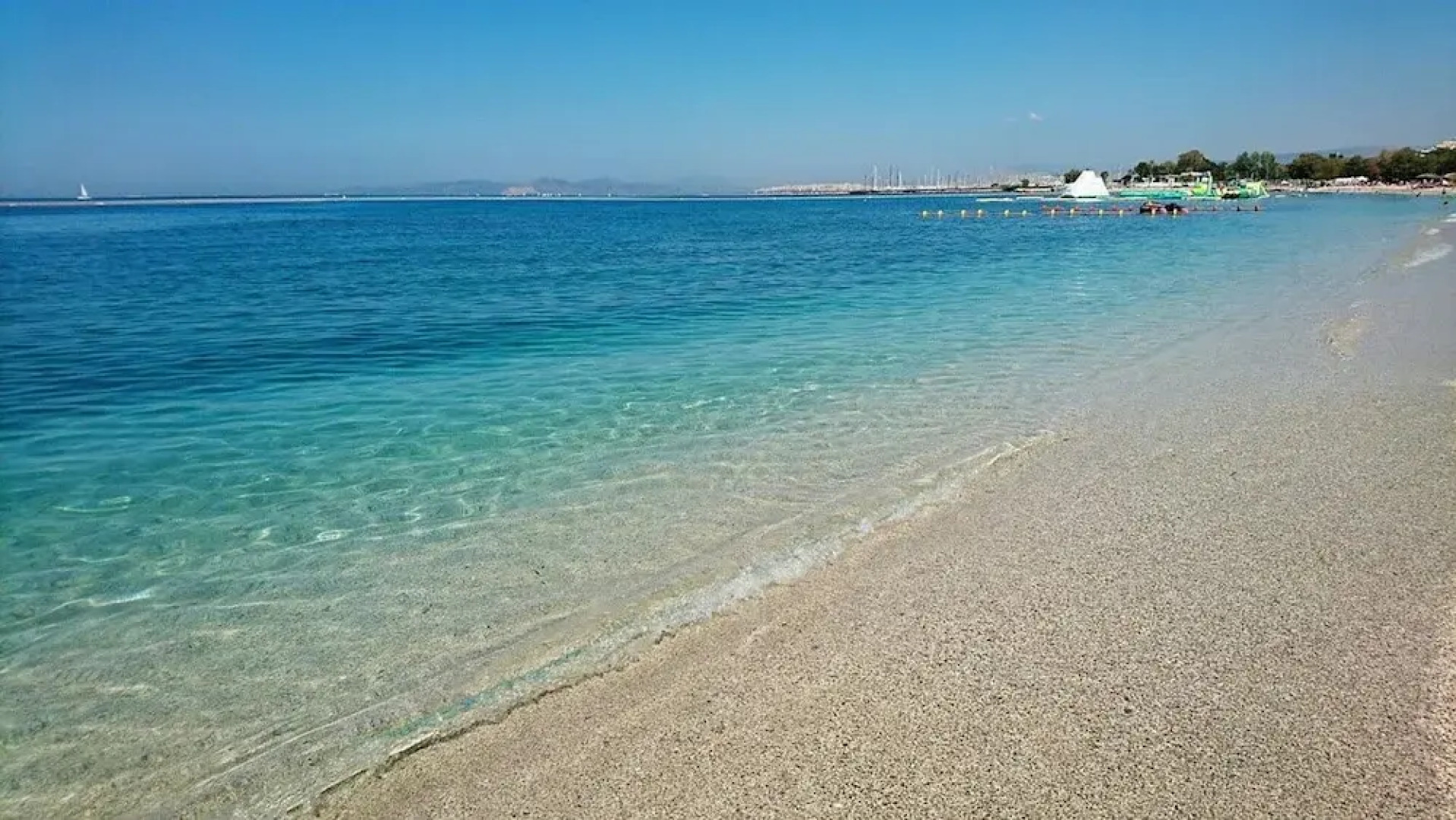 Alimos Modern Retreat Near the Beach