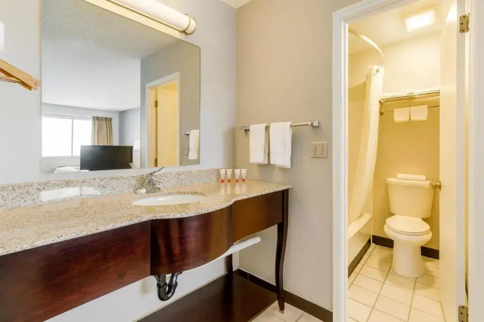 MHO Hotel Eloy Casa Grande near I-10