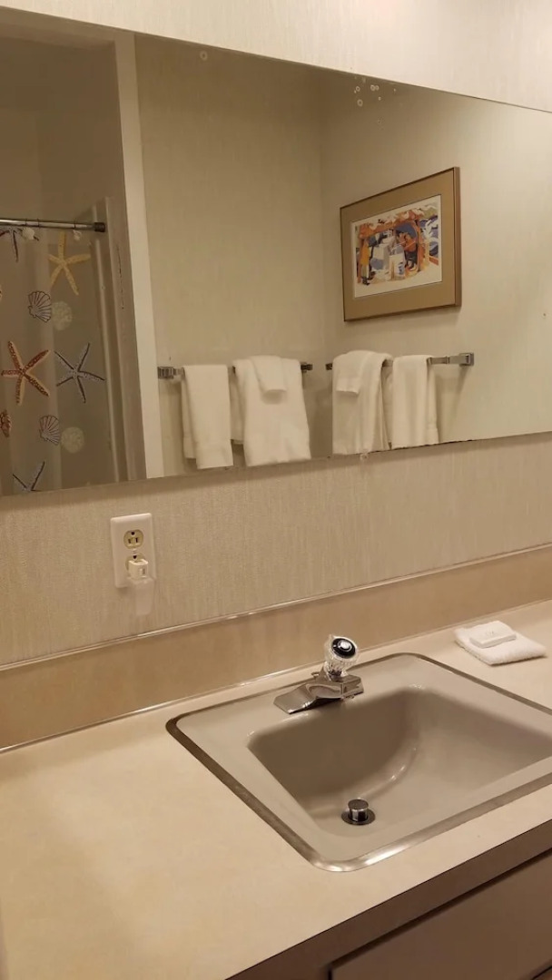 Pacific Sands Resort