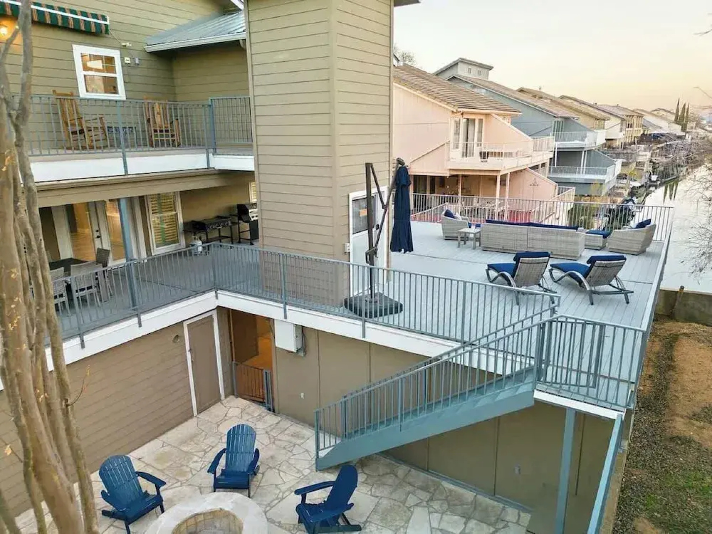 Luxury on Lake LBJ With Hot Tub Firepit & Boat Slip