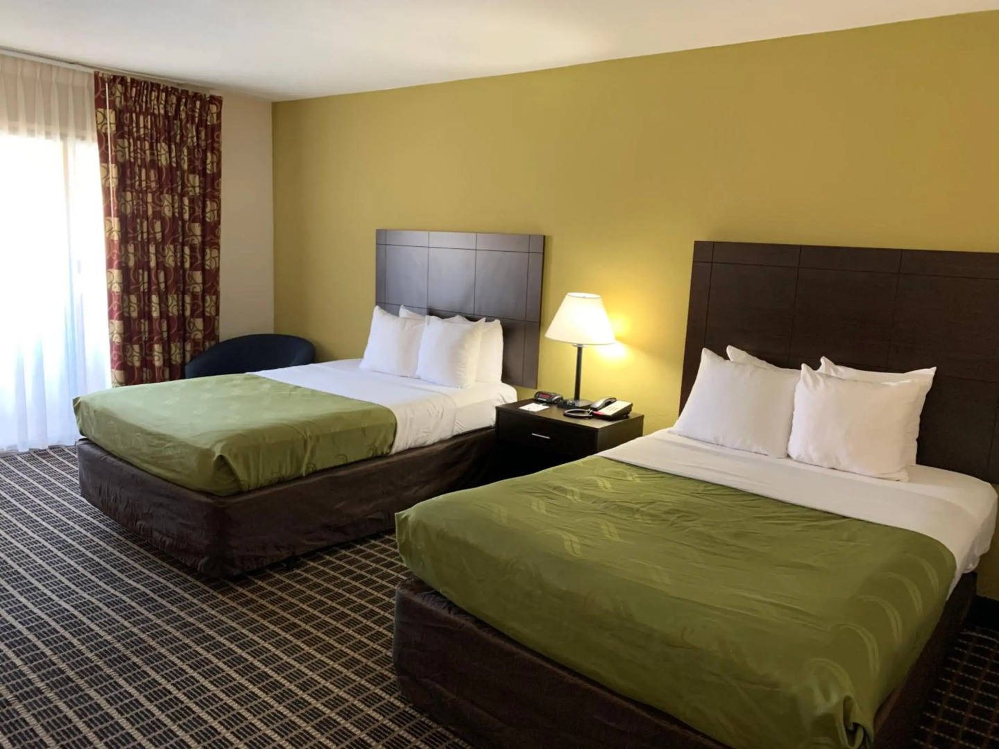Quality Inn & Suites Pensacola Bayview