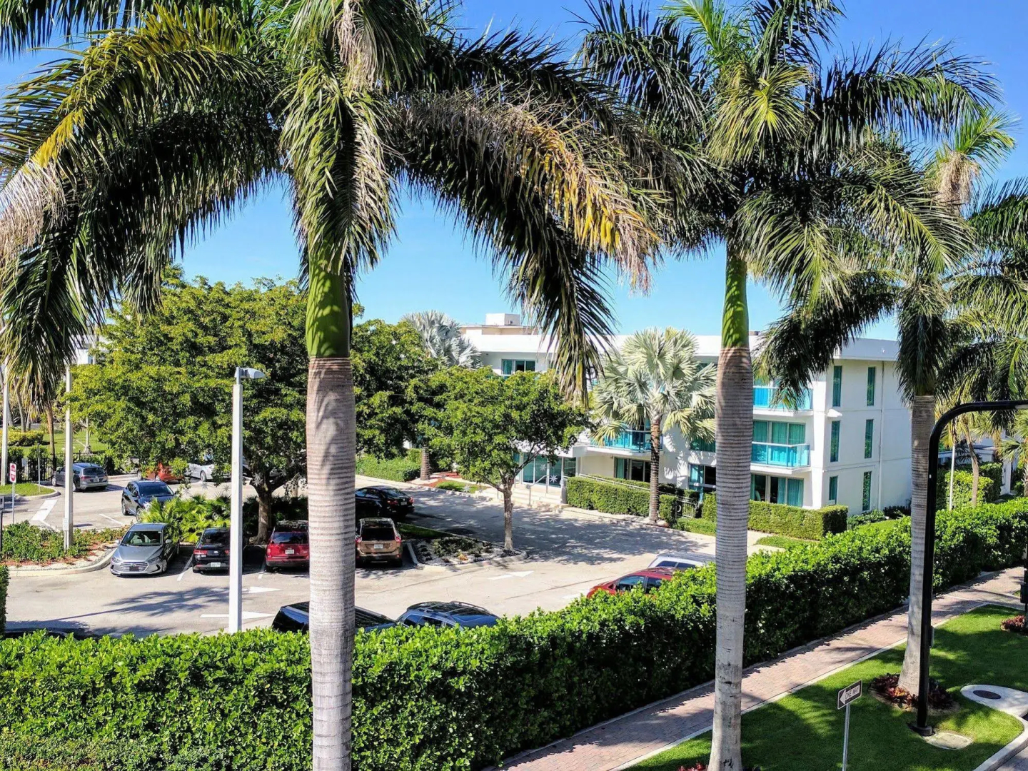 Beach Haus Bal Harbour