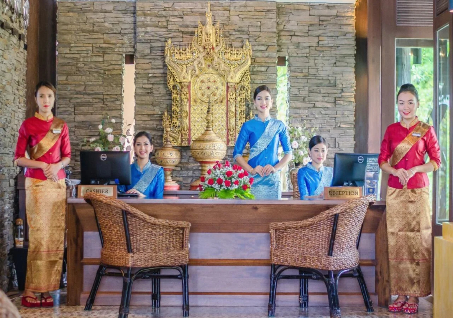 Victoria Cliff Hotel & Resort