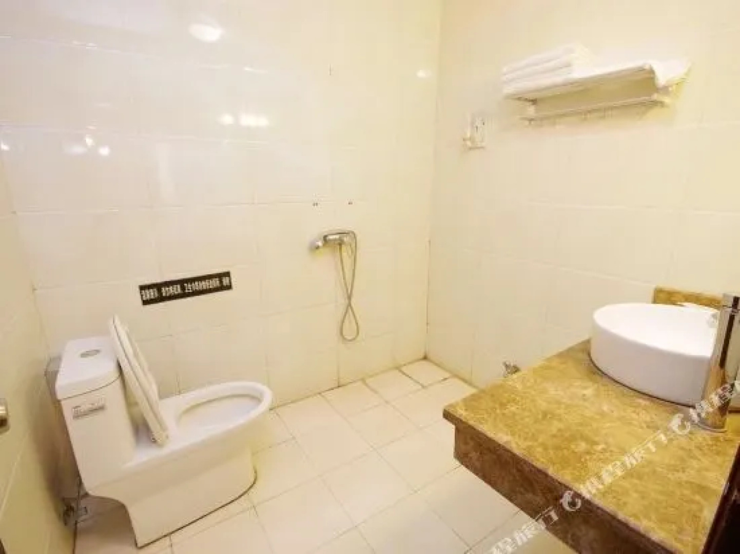 Yibin Culture Business Hotel