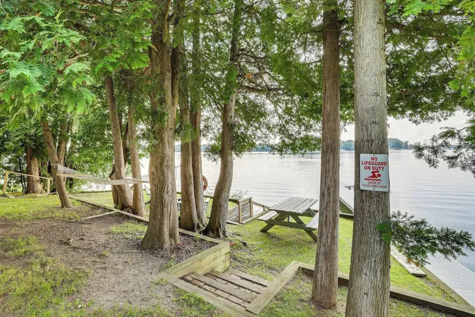 Waterfront North Hero Home w/ Screened Porch