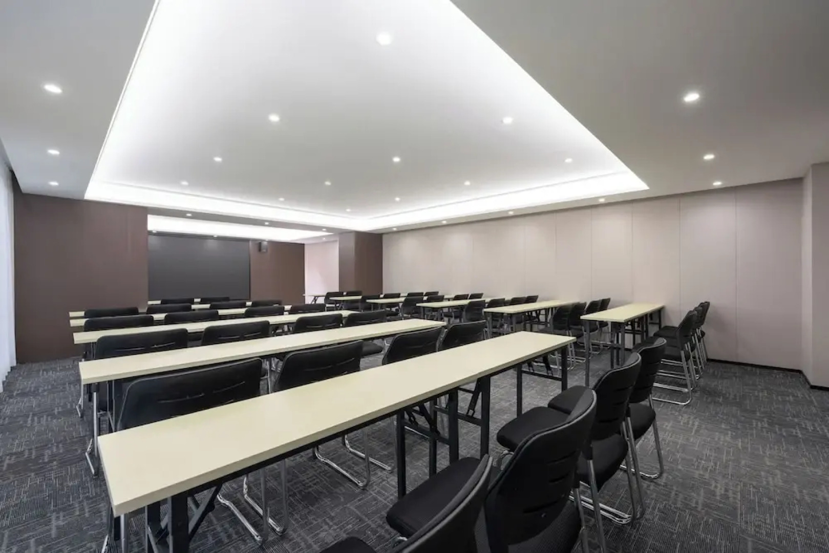 World Hotel Kaifeng Gulou Square Branch