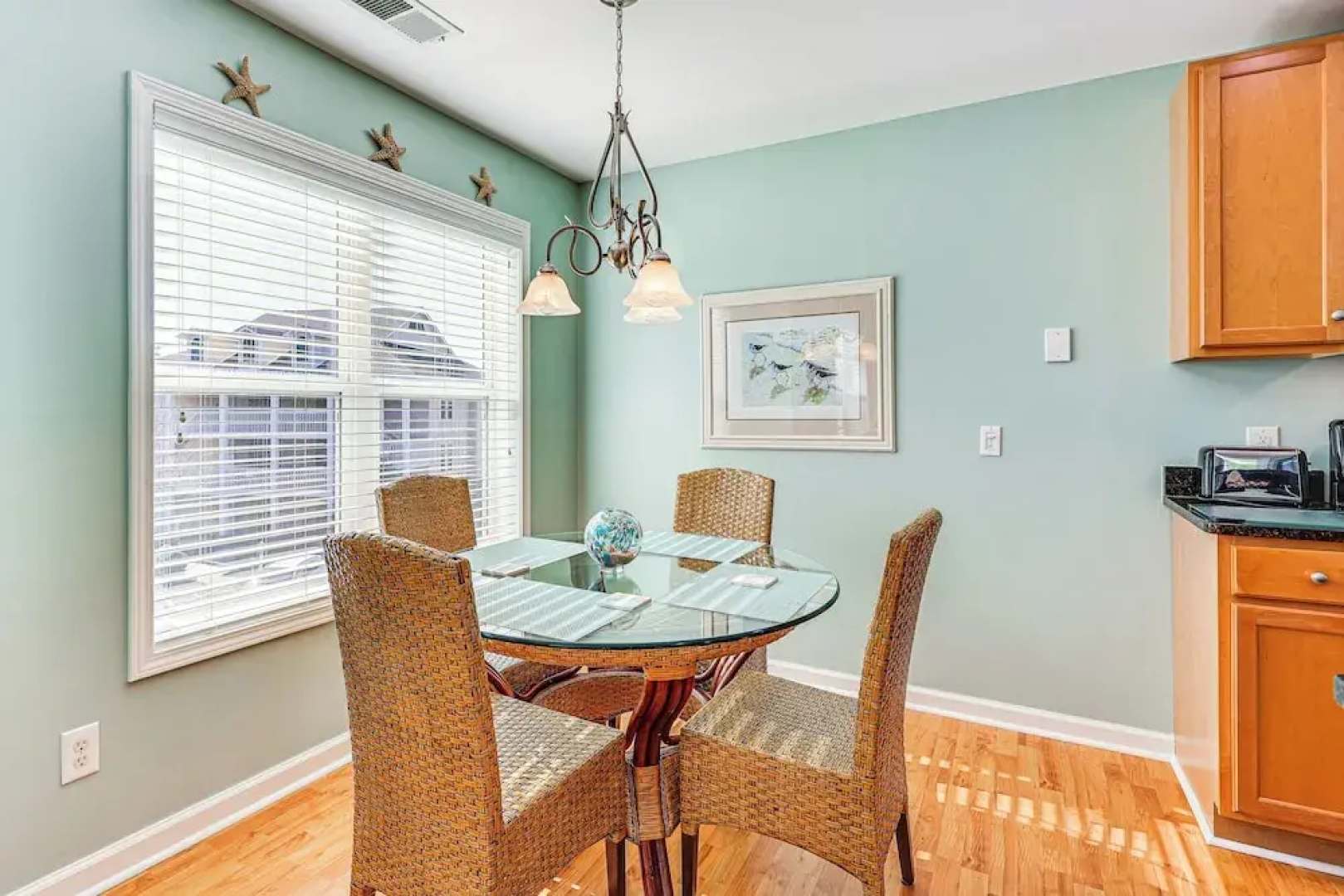 Marina & Beach Club Access: Condo in Southport
