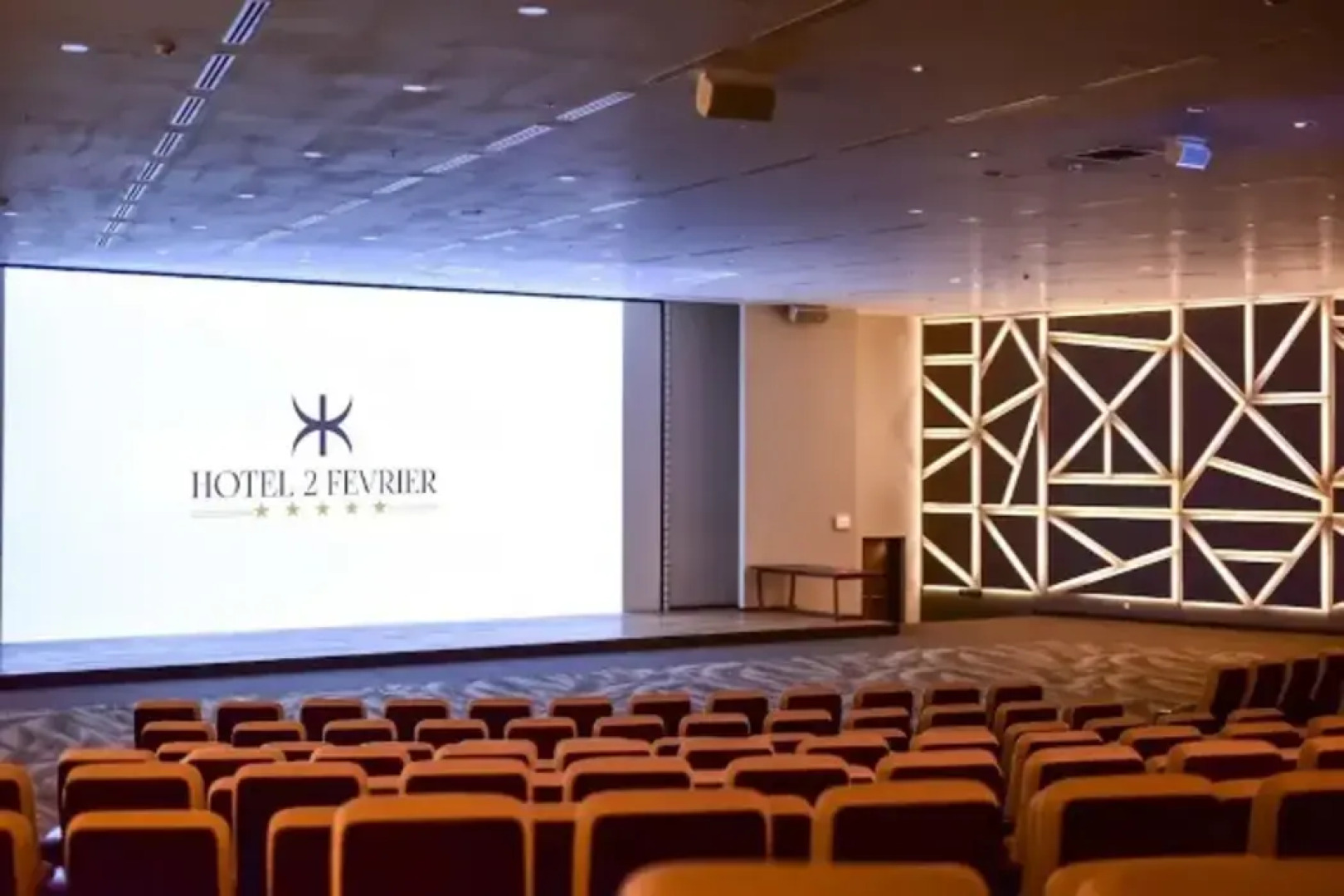 Hotel 2 Fevrier, Lome