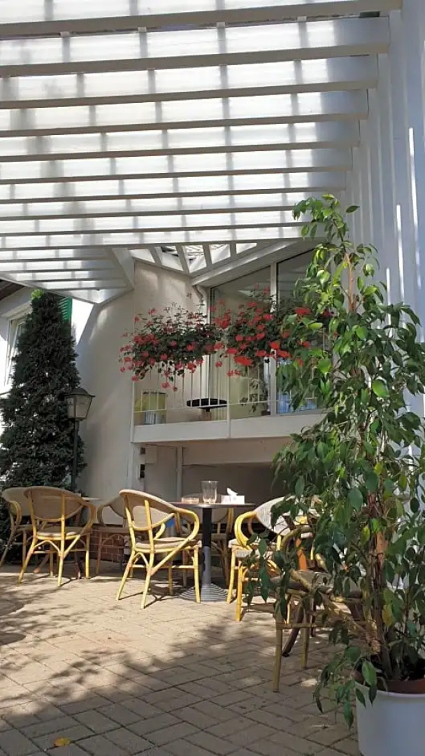 Ambiente Hotel & Restaurant