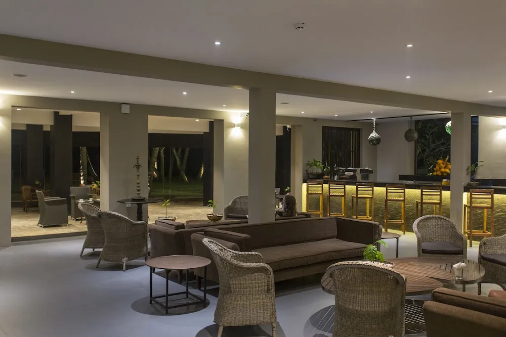 Taprospa  Footprints"