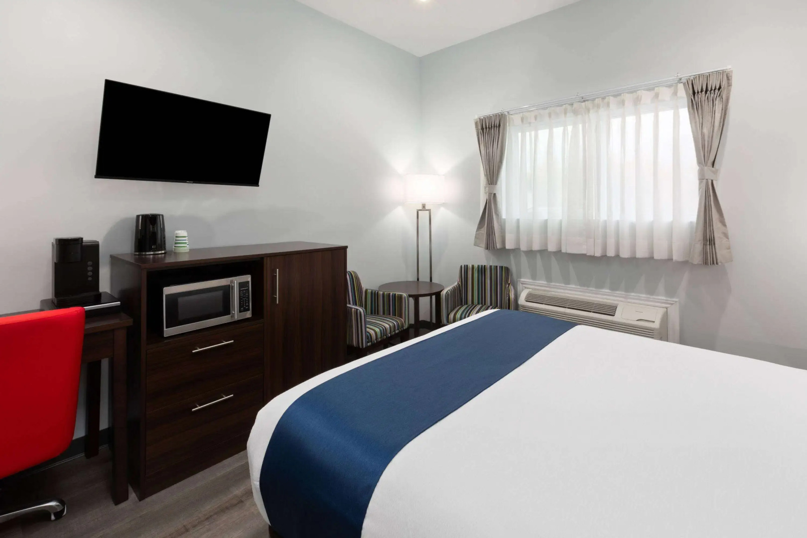 Travelodge by Wyndham Cochrane Ontario