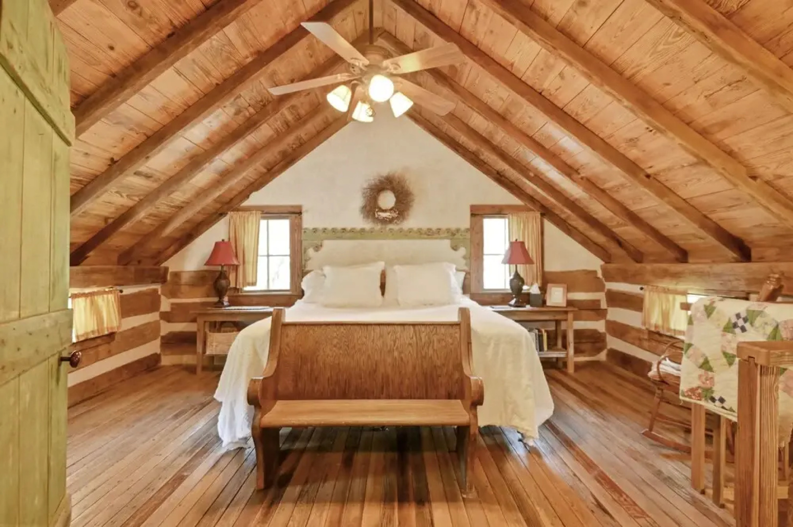 Ab Butler - Both Suites 2 Bedroom Cabin by RedAwning