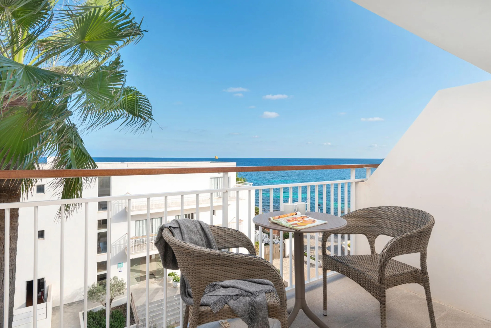 Hotel Atolon & Kaafu Beach Club