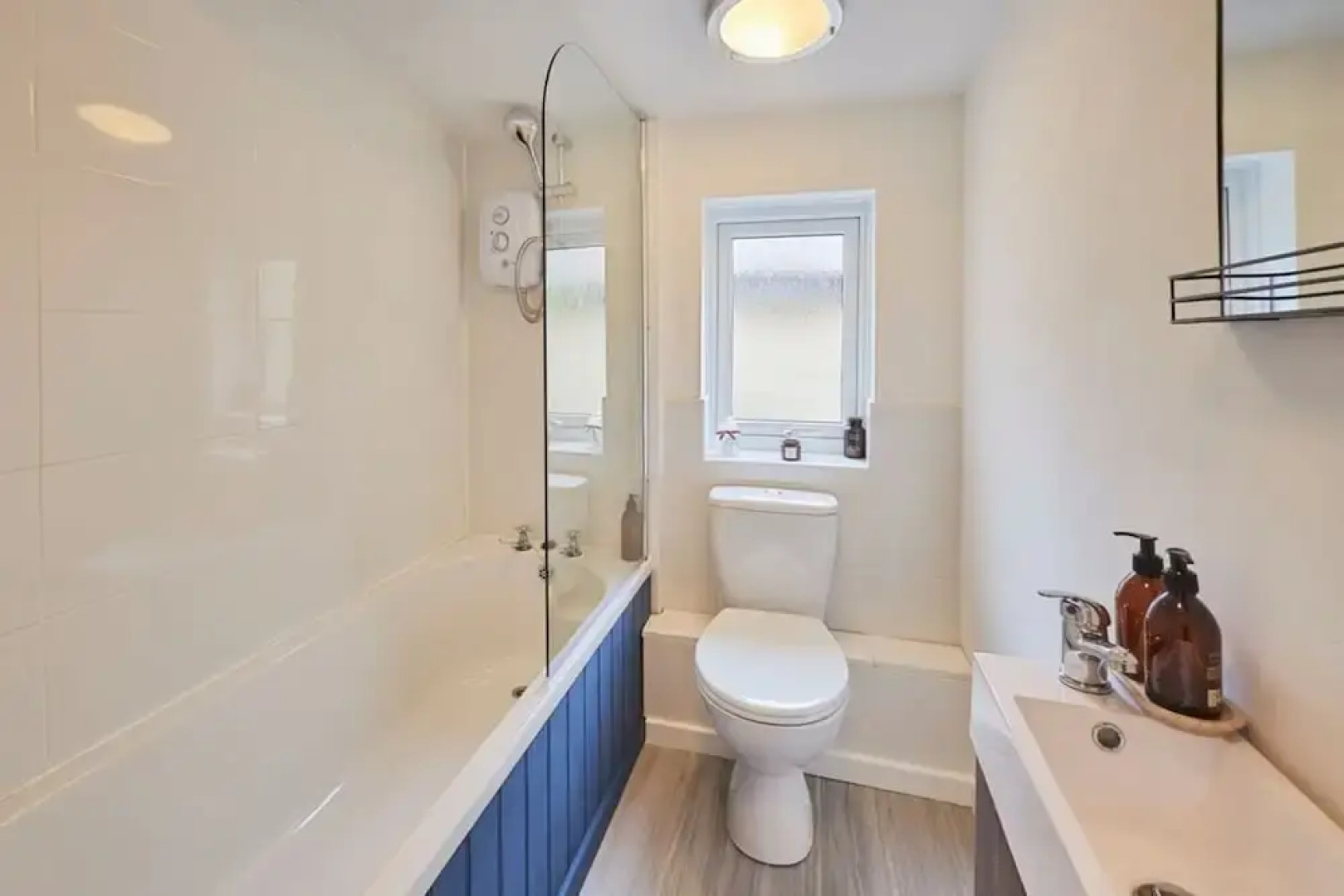 Host Stay Daisy s Cottage