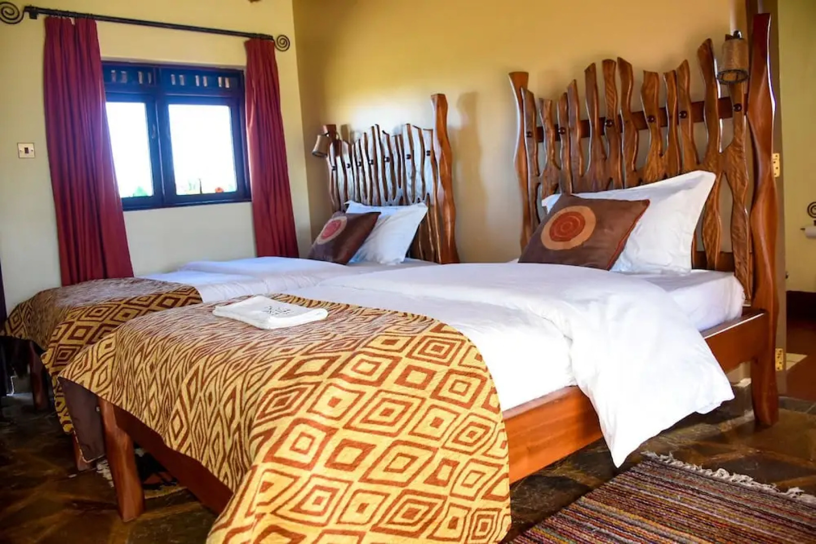 Enchipai Campsite and Cottages