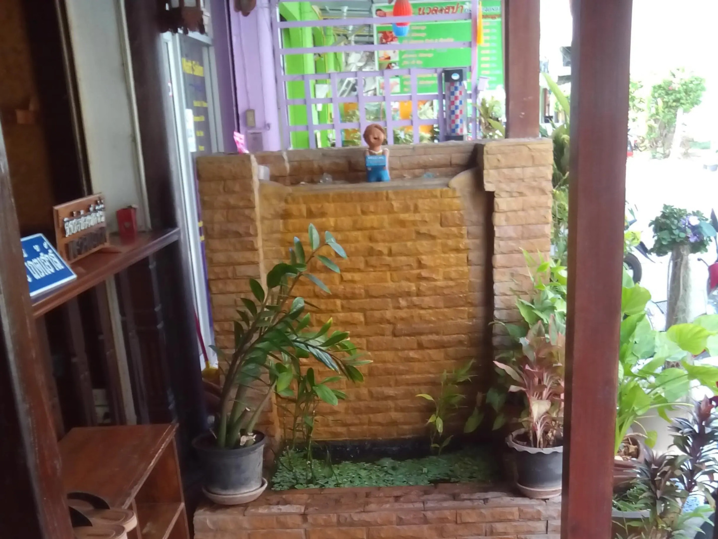 New Sala Thai Guesthouse