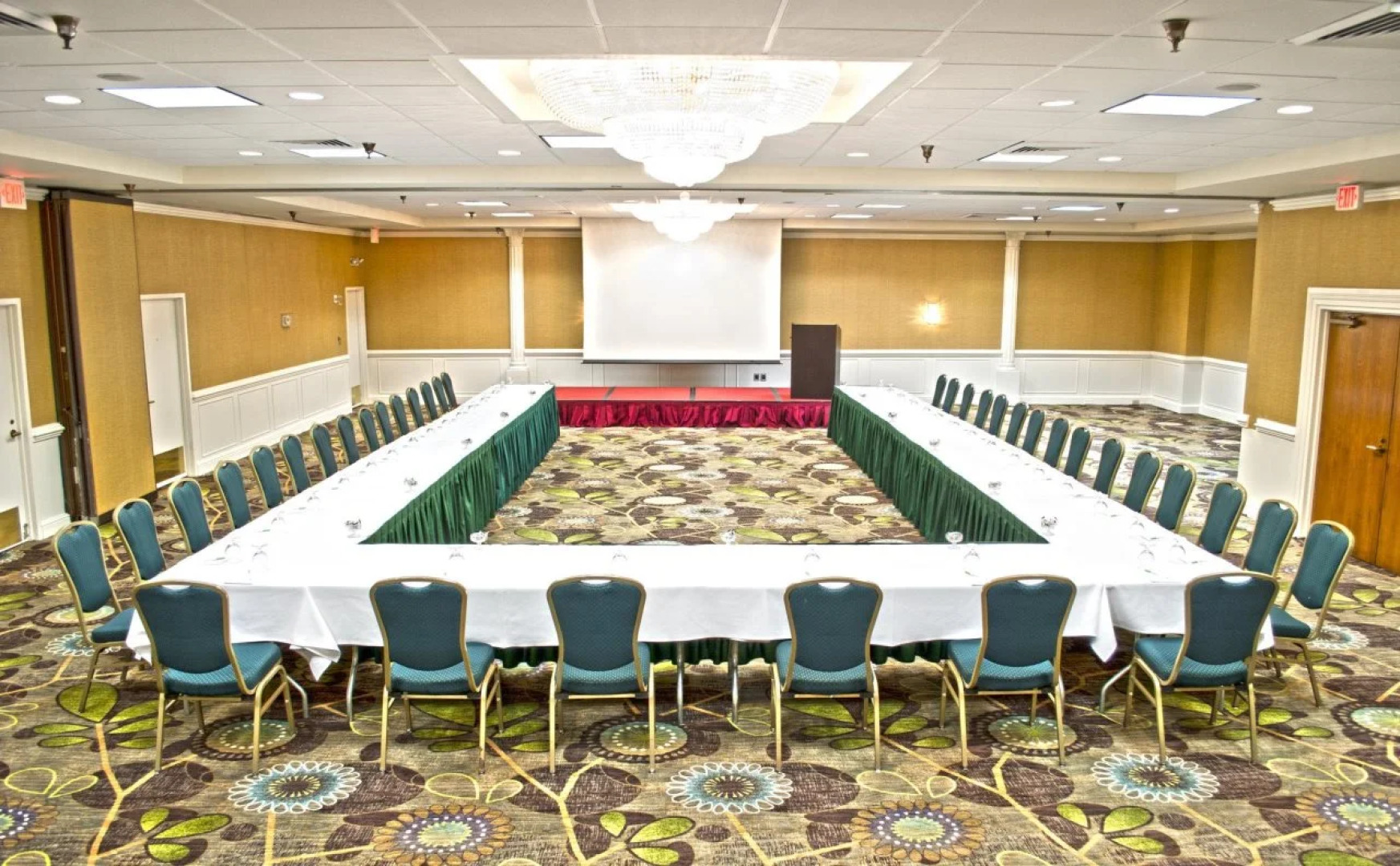 Holiday Inn Arlington at Ballston by IHG