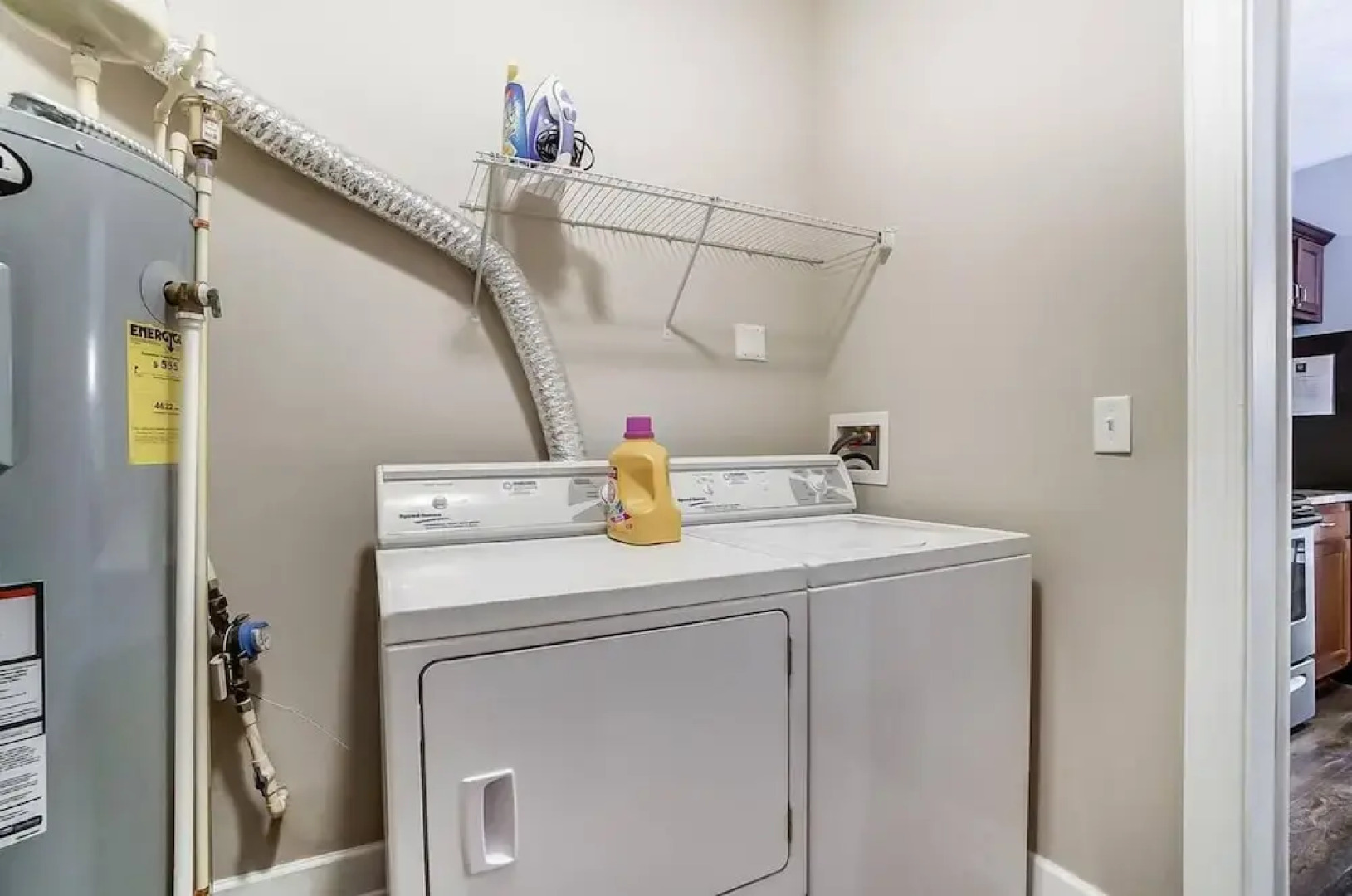 Walkable Pet-friendly 2BR 2BA On 1st Floor