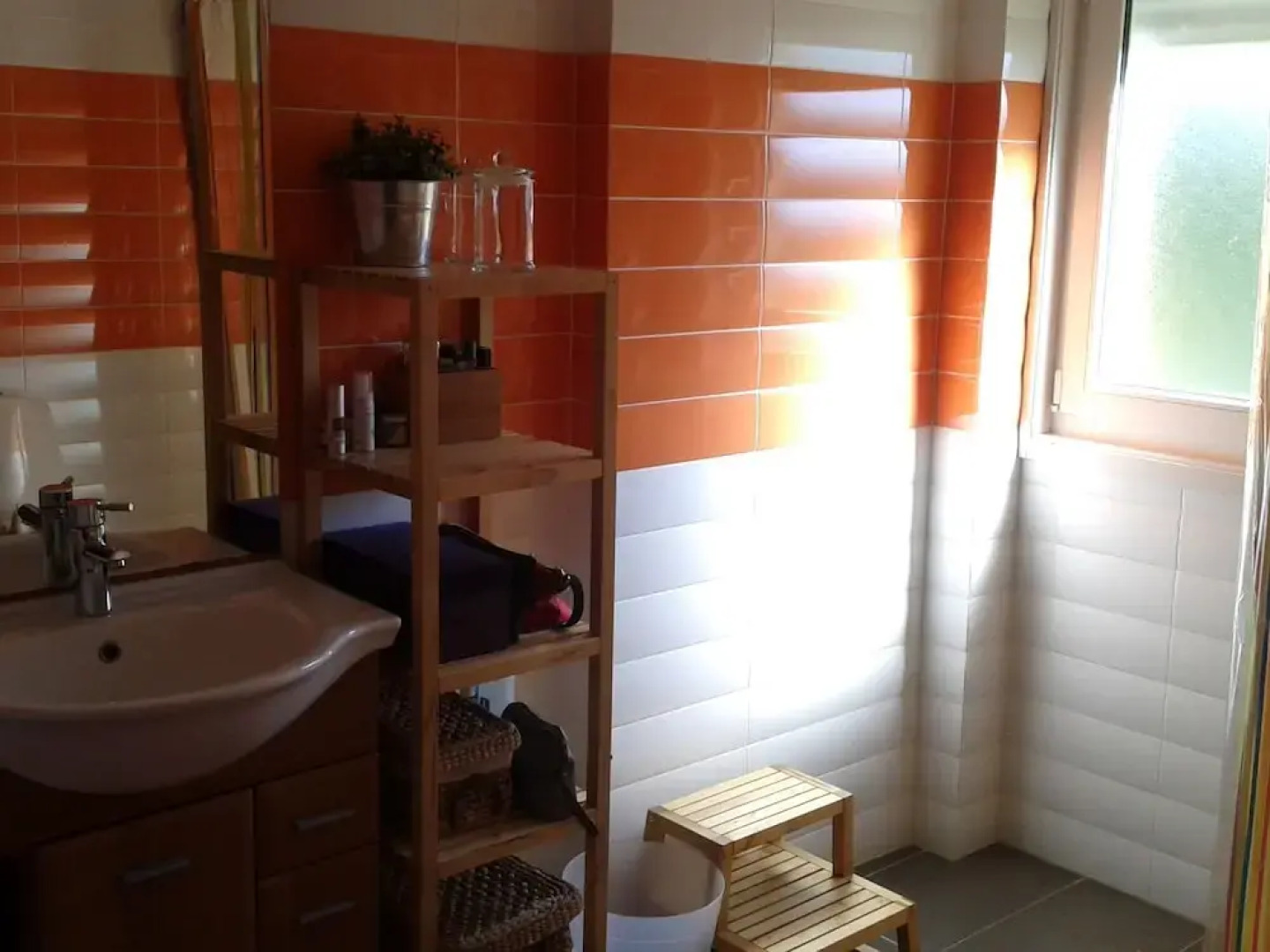 Spacious Holiday Home with Private Pool near Sea & Boulevard in Oleiros