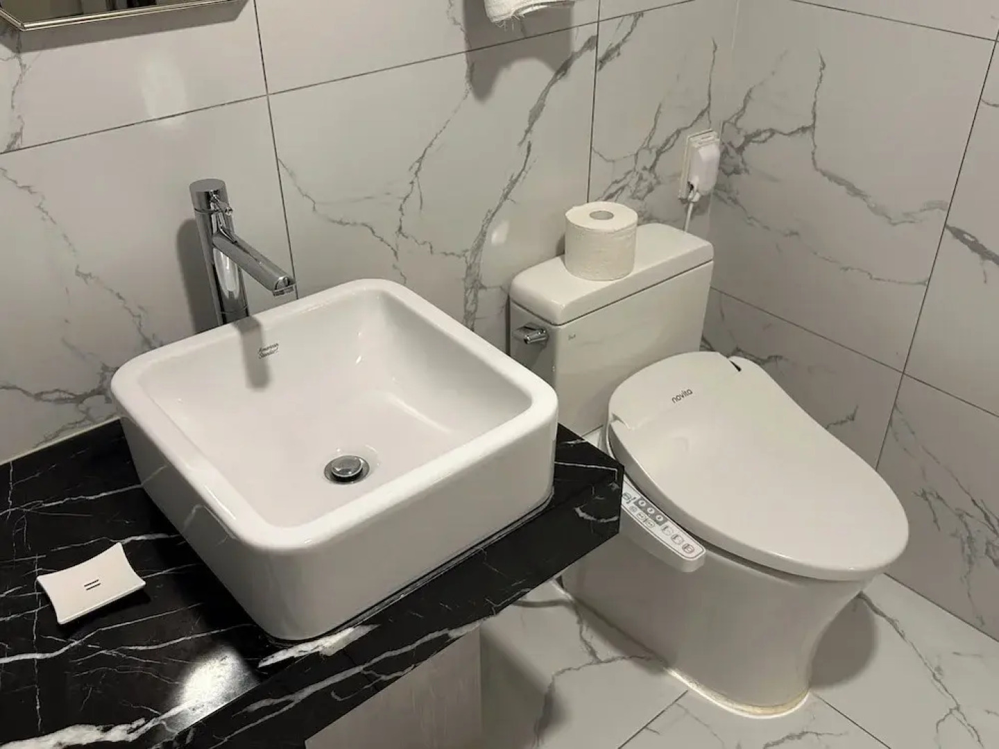 Hotel 24st Urban Brown Seosan Lake Park