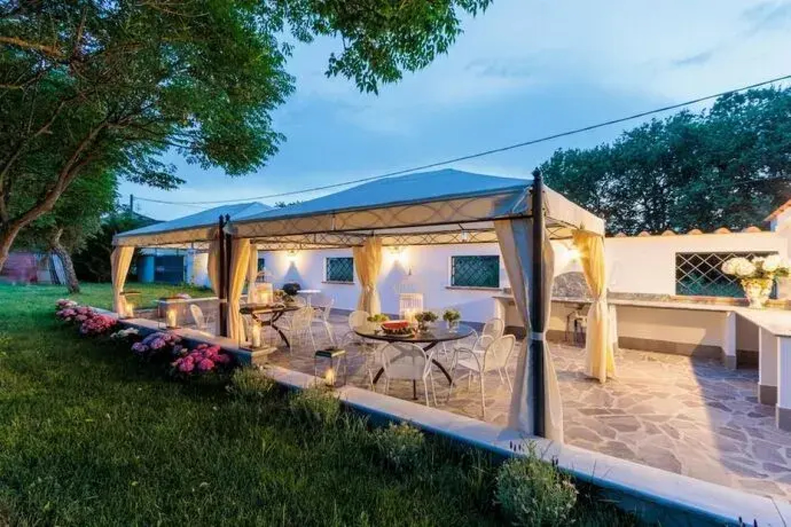 Villa Alpaca in Orentano